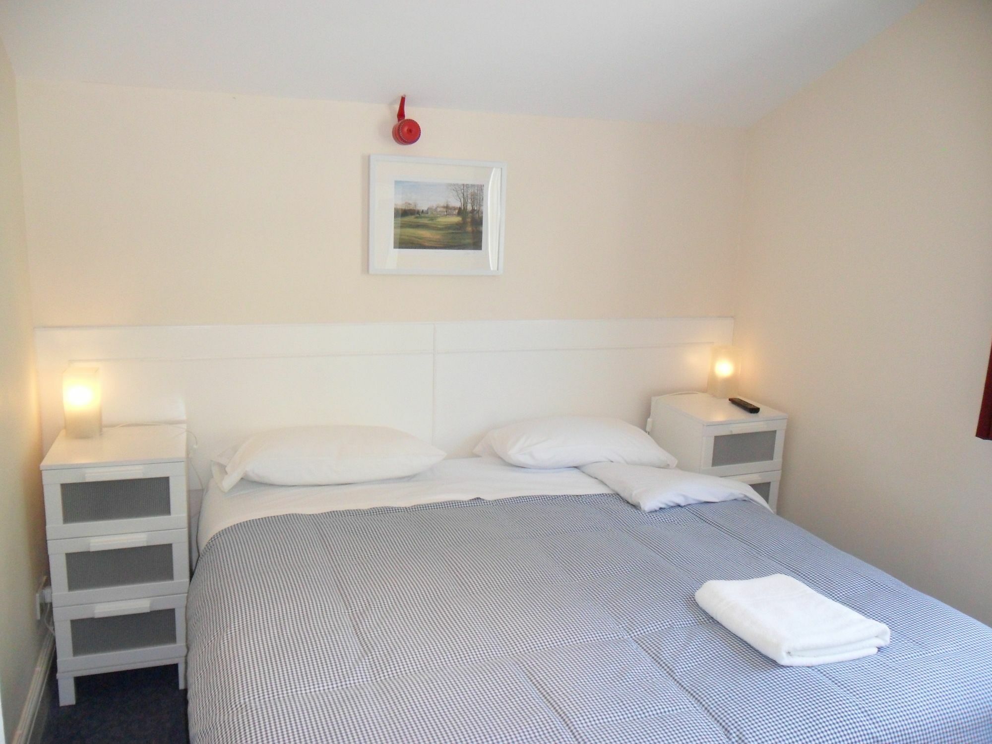The Bakehouse Guesthouse เมเดนเฮด ภายนอก รูปภาพ